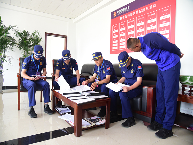 以考促训砺真功苦练技能谋打赢——山西总队第四考核组深入朔州支队开展2021年度冬训达标考核工作