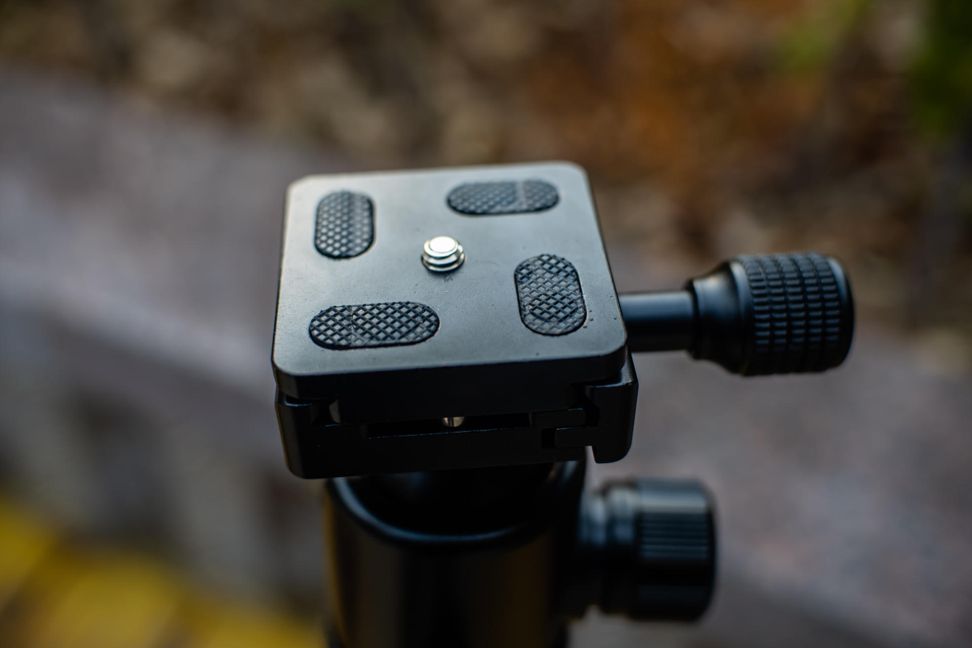 碳纤维三脚架平价推荐,性价比高碳纤维三脚架前十名