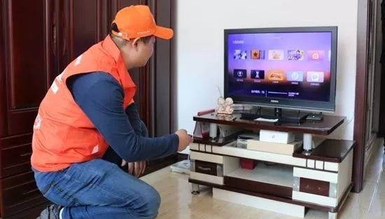 家庭宽带入户流程,宽带入户怎么连接光猫