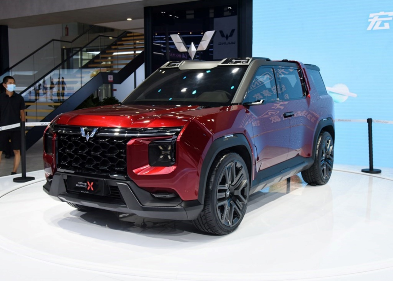 五菱宏光宏光侠会搭配3.0t吗,五菱新款suv宏光侠是后驱车吗