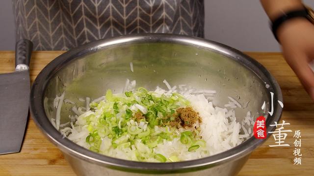 炸丸子怎么炸出来才会外酥里嫩,要炸丸子怎么样才能炸脆