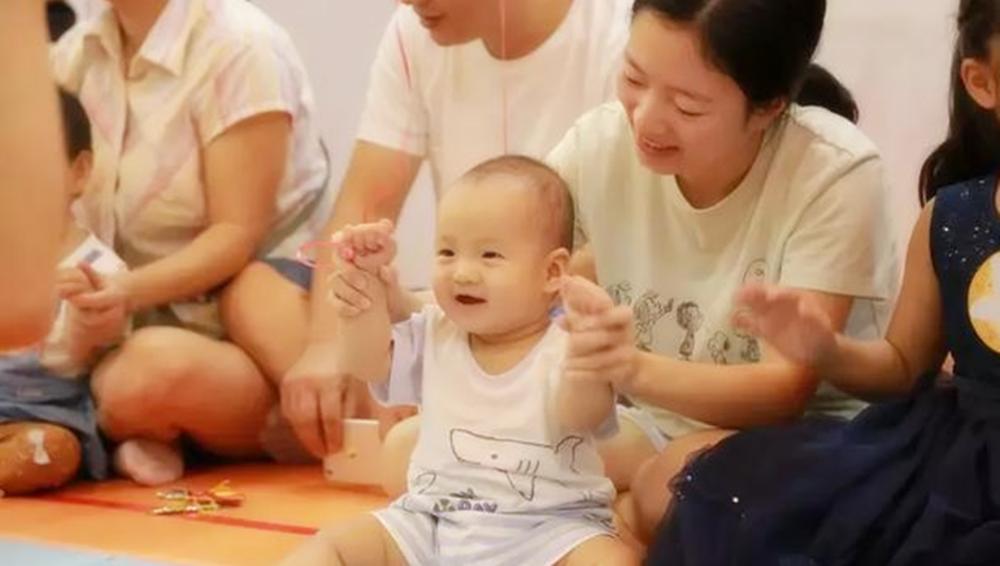 三岁小孩能看出身材比例吗,2022年婴儿生长发育标准对照表