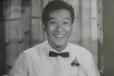 谢贤从年轻到老的视频,谢贤一年赚一栋楼