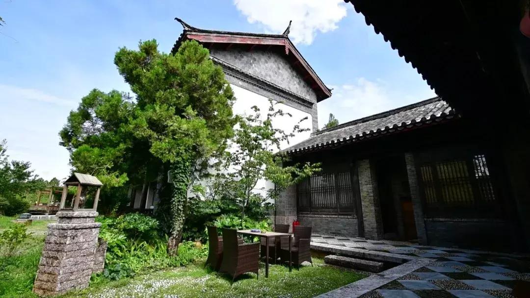 多尔衮府邸花园,北京胡同里的多尔衮王府