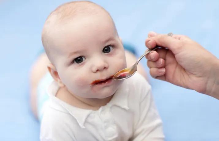 胖胖的宝宝特征,胖胖的宝宝一定可爱吗