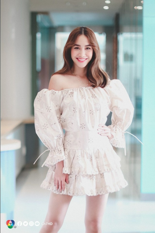 邱敏敏朱一龙拍摄花絮,邱敏敏朱一龙合影