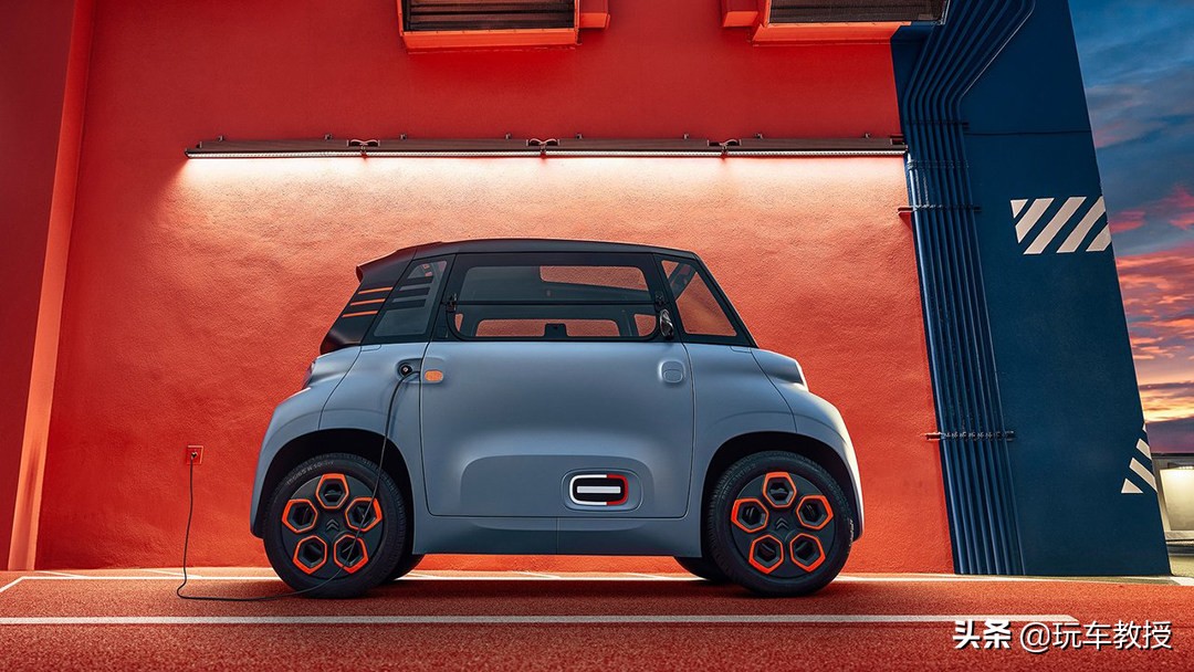 雪铁龙ami和宏光miniev,3.28万宏光miniev