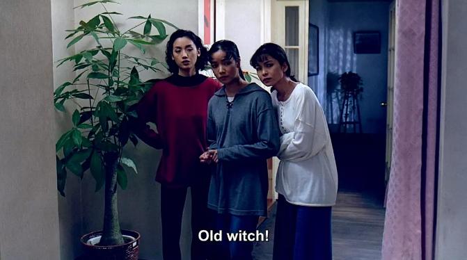 再看《饮食男女》，那些沉默又孤独的中国父亲，正在被时代所打败