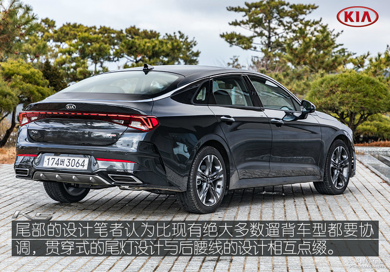 迎合别人不如完善自己,迎合别人不如取悦自己