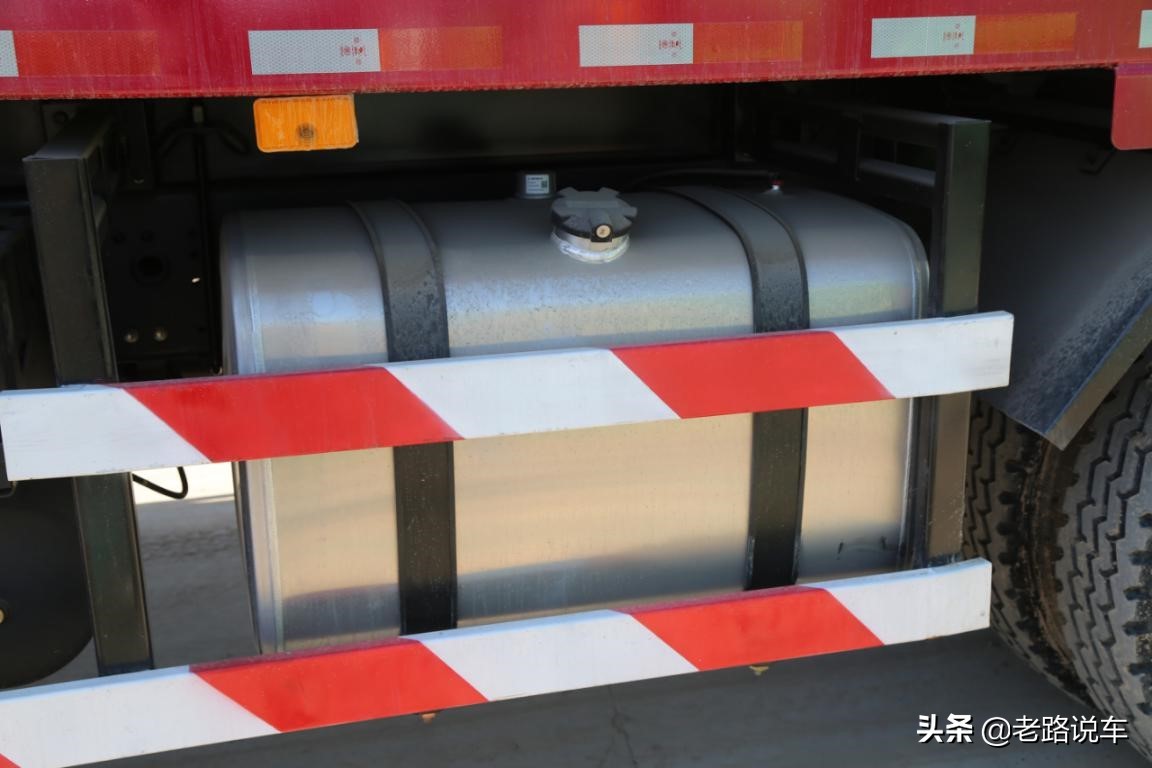 x3000最新款自卸车,x3000自卸车前四后八第一视角