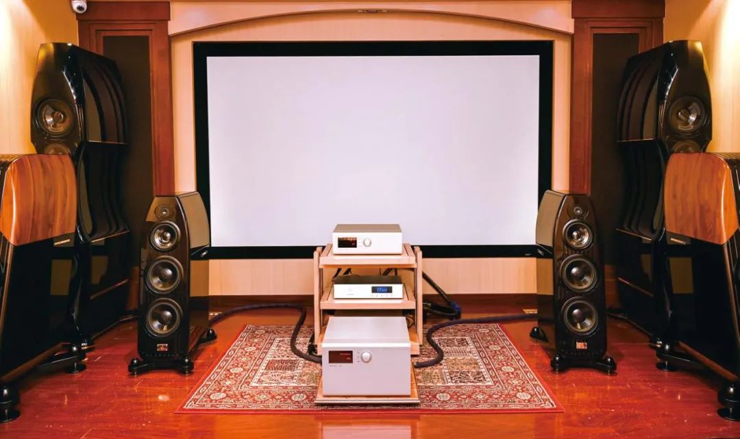 特别企划｜新地影音当卡玛小肥婆遇到登峰前后级