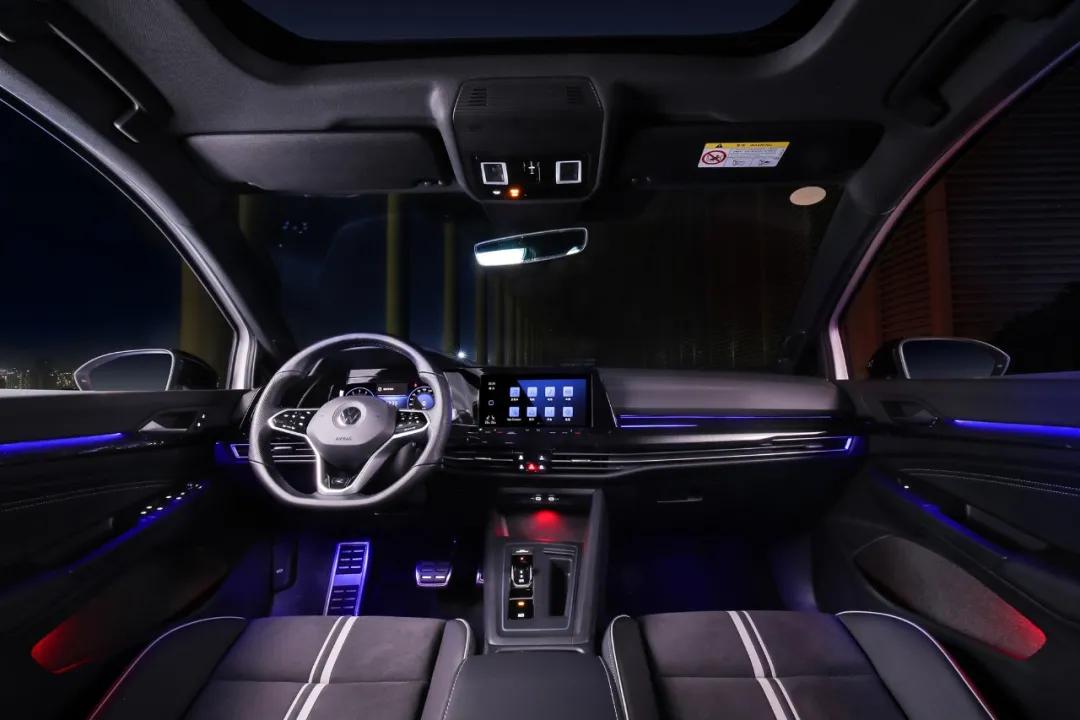 适合女生买的新手车推荐,买什么车最好看又便宜女士开的