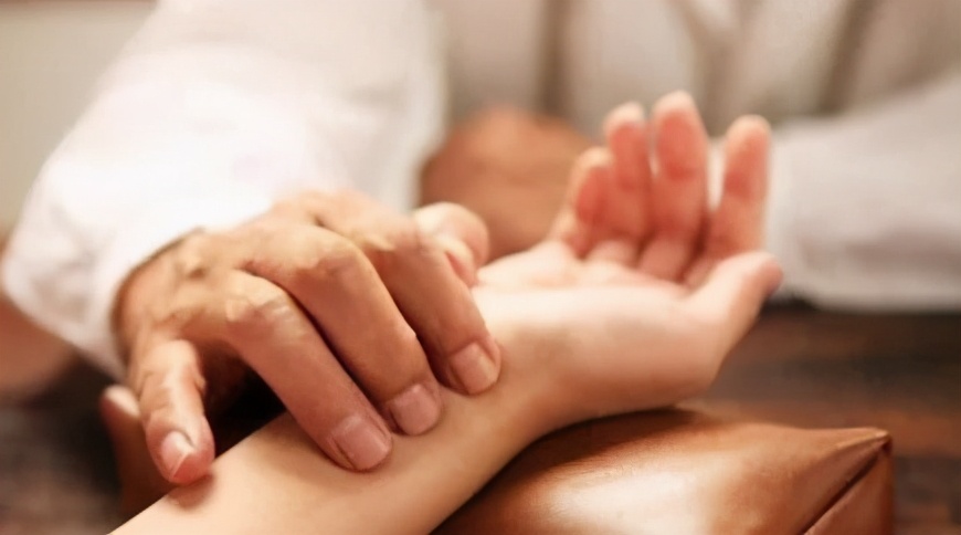 得了癌症就等于判死刑？专家：趁早明白这4点，癌症并非绝症