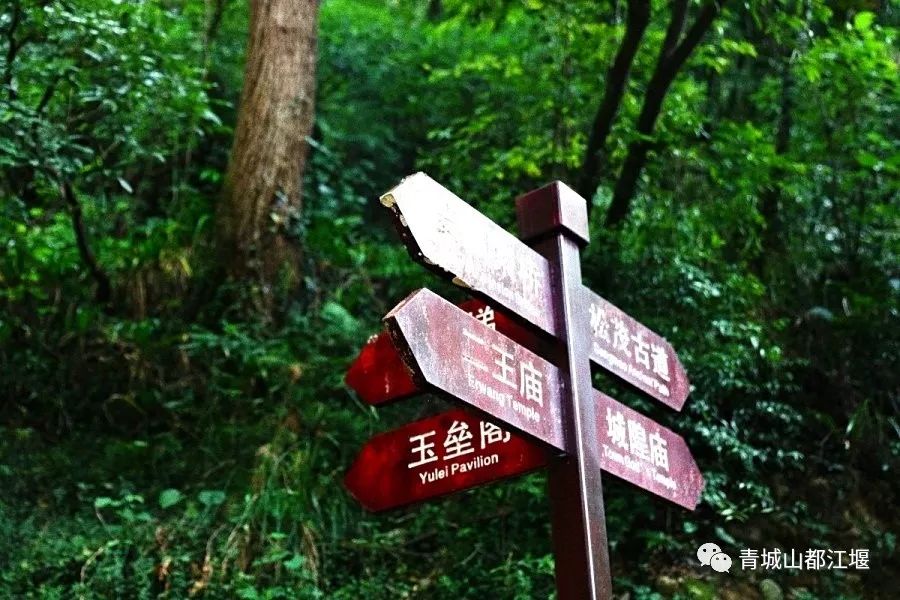 在古村落拍照怎么摆姿势好看,在古堰拍照姿势