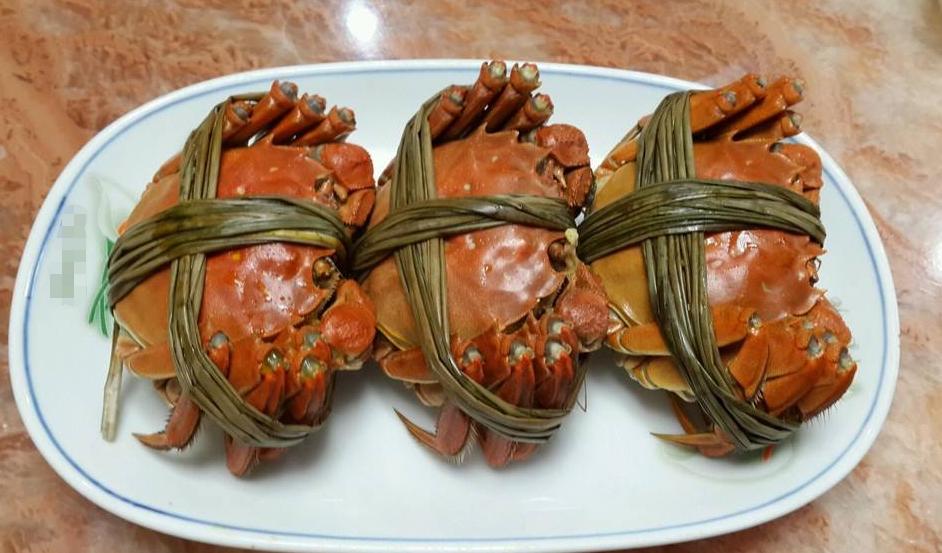 蒸螃蟹不掉脚的方法有哪些窍门,怎么蒸螃蟹不断腿的正确方法