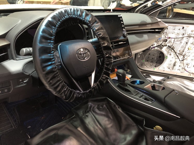 必伟汽车音响喇叭好不好，试听下南昌靓典改装后的丰田亚洲龙