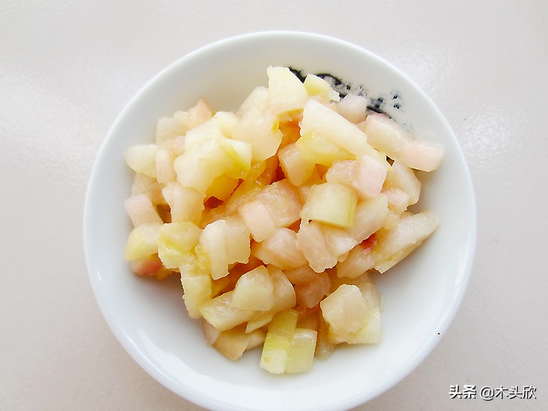 沂蒙山桃子怎么做好吃,用桃子做蜜桃派