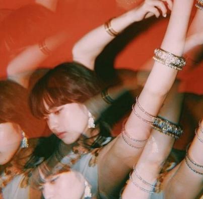 阿玛尼哪个颜色既平价又好看,阿玛尼哪个色号是豆沙色