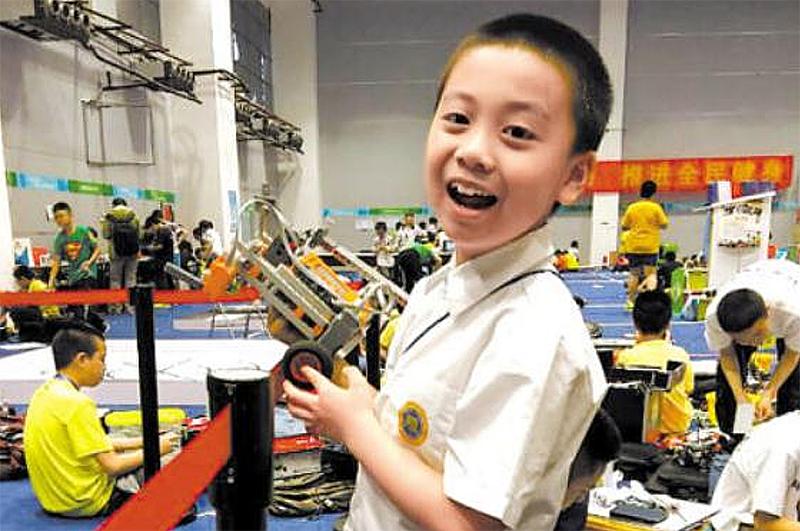 刚毕业年薪201万！“天才少年”的背后都有会“管”的父母