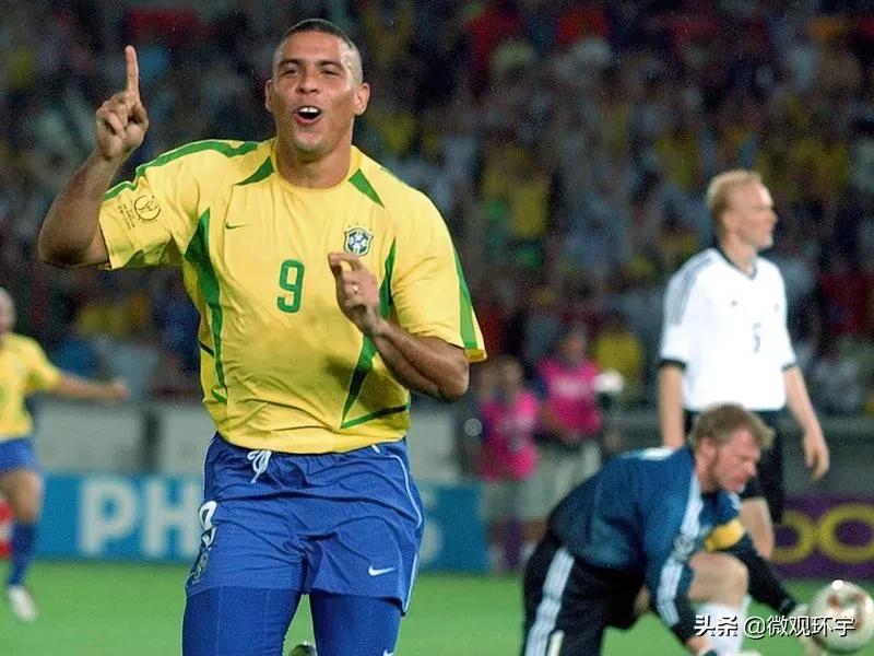 世界足球顶级防御,当今世界足球十大最强阵容