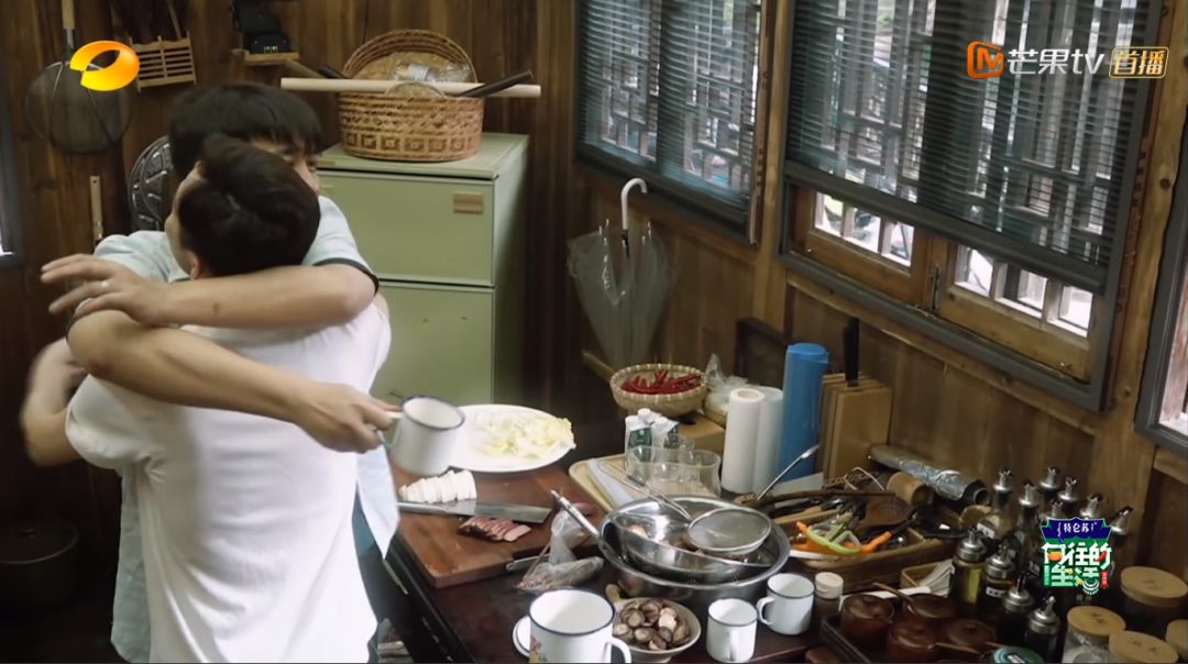 黄磊对待不熟的人,黄磊在向往的生活里说年轻人不熟