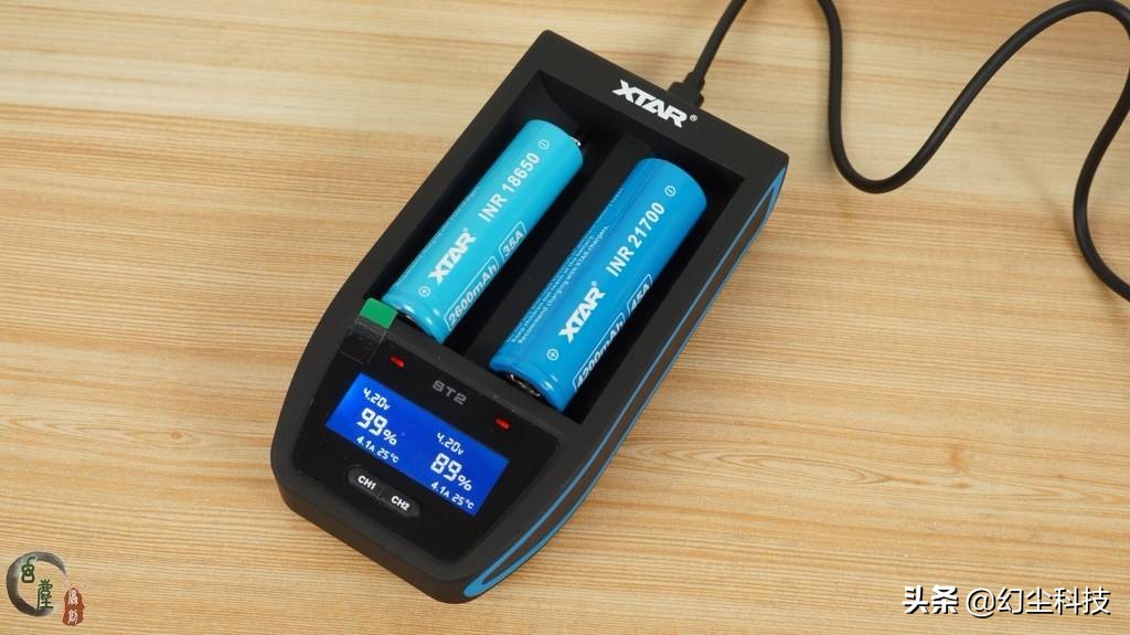 xtar18650锂电池充电器使用说明,xtar18650锂电充电器