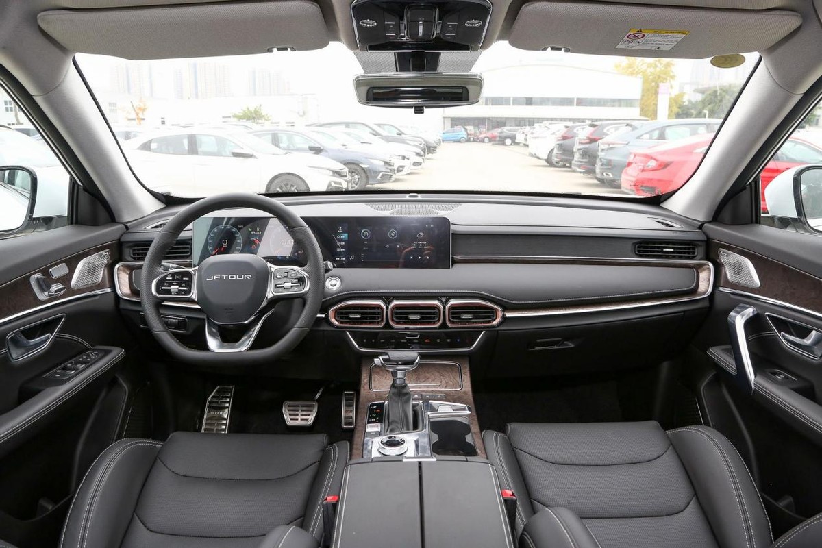 10万元买黑科技顶配suv了解一下,空间大10万元买这几款suv有面子