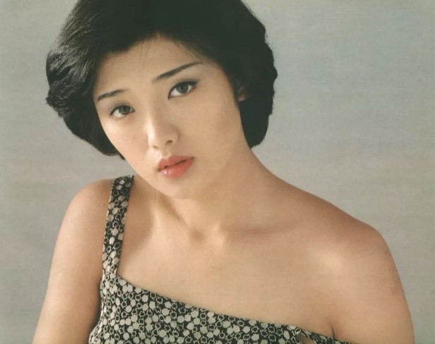 昭和时代女神山口百惠,山口百惠是60后永远的女神