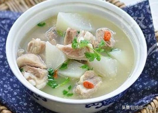 炖羊肉必须放哪三样料,炖羊肉三大忌讳