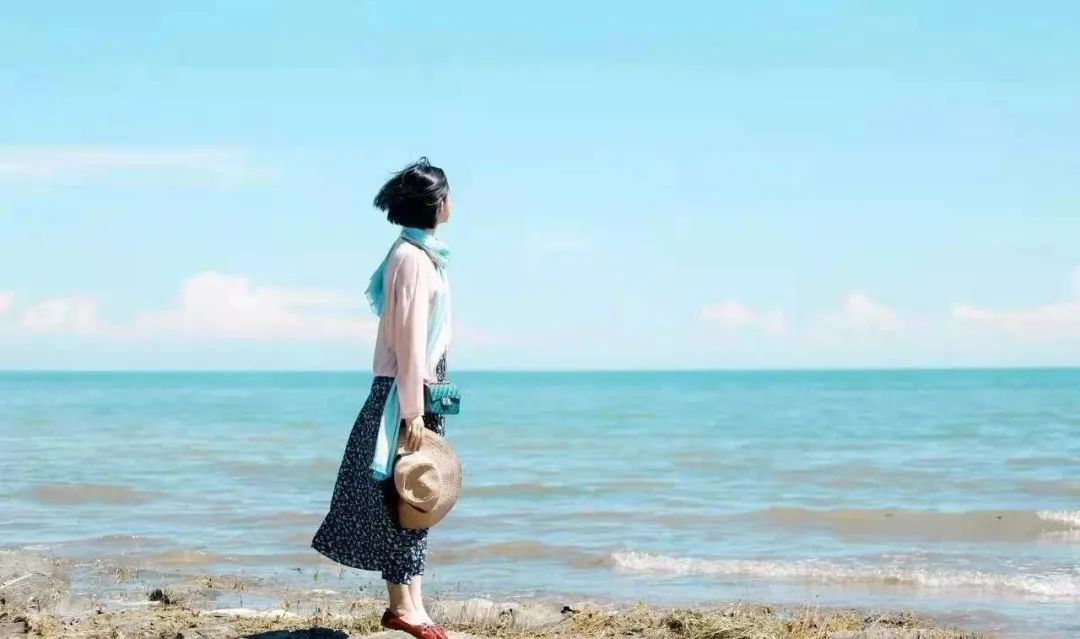 不要在低谷时期对任何人动心,人生低谷不要打扰任何人