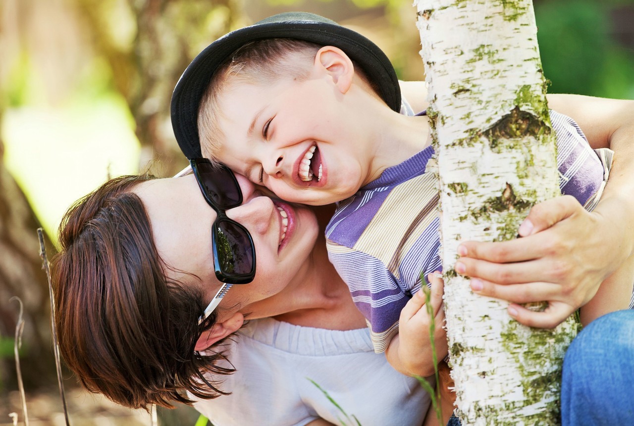 怎么和犟嘴的孩子沟通,3周孩子特别犟怎么沟通