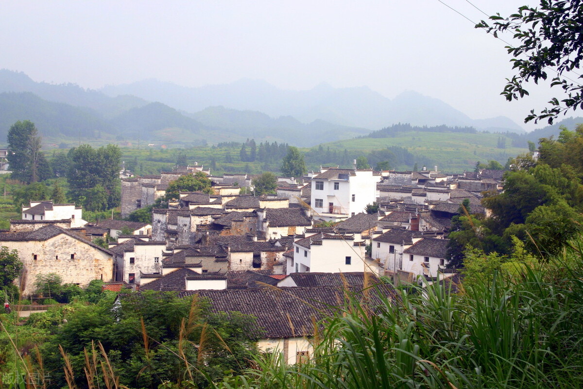 安徽徽派建筑设计院:徽派建筑有怎样的瞬间和艺术形成呢?