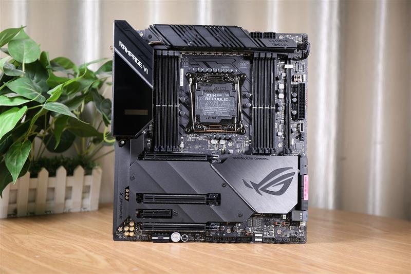 rogrampage系列工作站主板,rogrampageviextreme主板硬盘