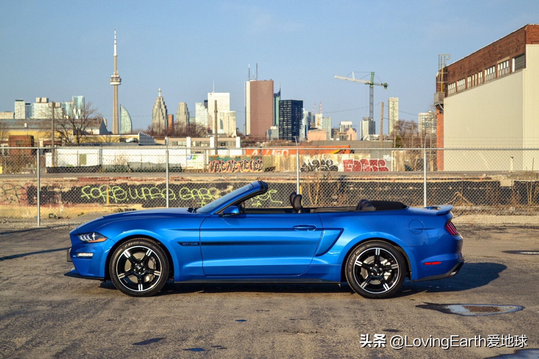 福特野马gt豪华跑车2024,福特野马gt敞篷加州限量版