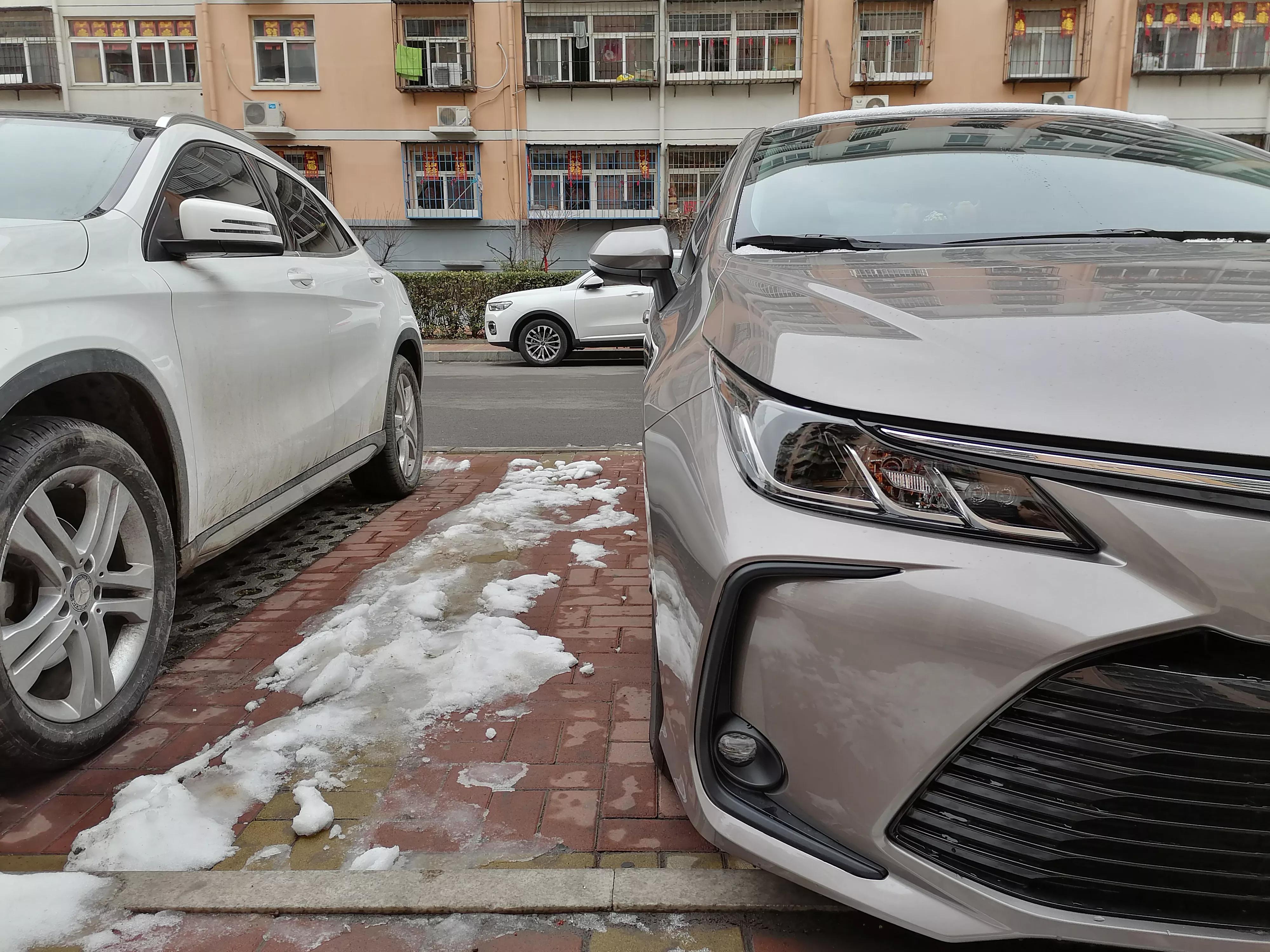 丰田卡罗拉1.8l双擎混动口碑如何,丰田卡罗拉油电混合车口碑