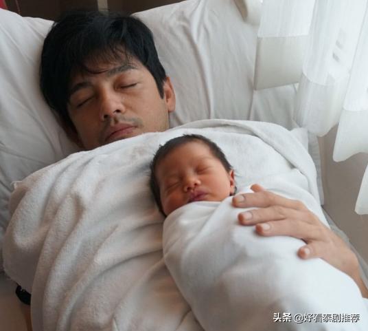 当年的泰剧男神，如今成了晒娃奶爸，幸福的可以！