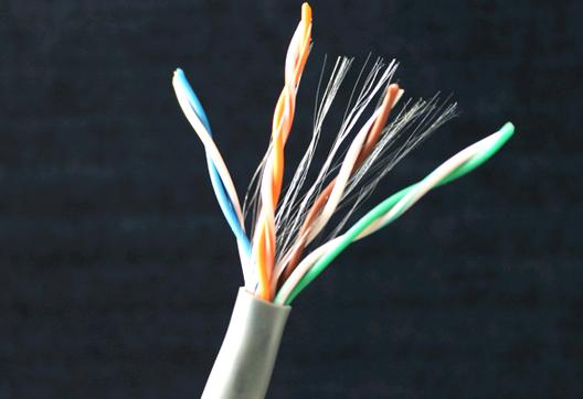局域网网线水晶头接法,局域网常见的网线主要分为哪三种