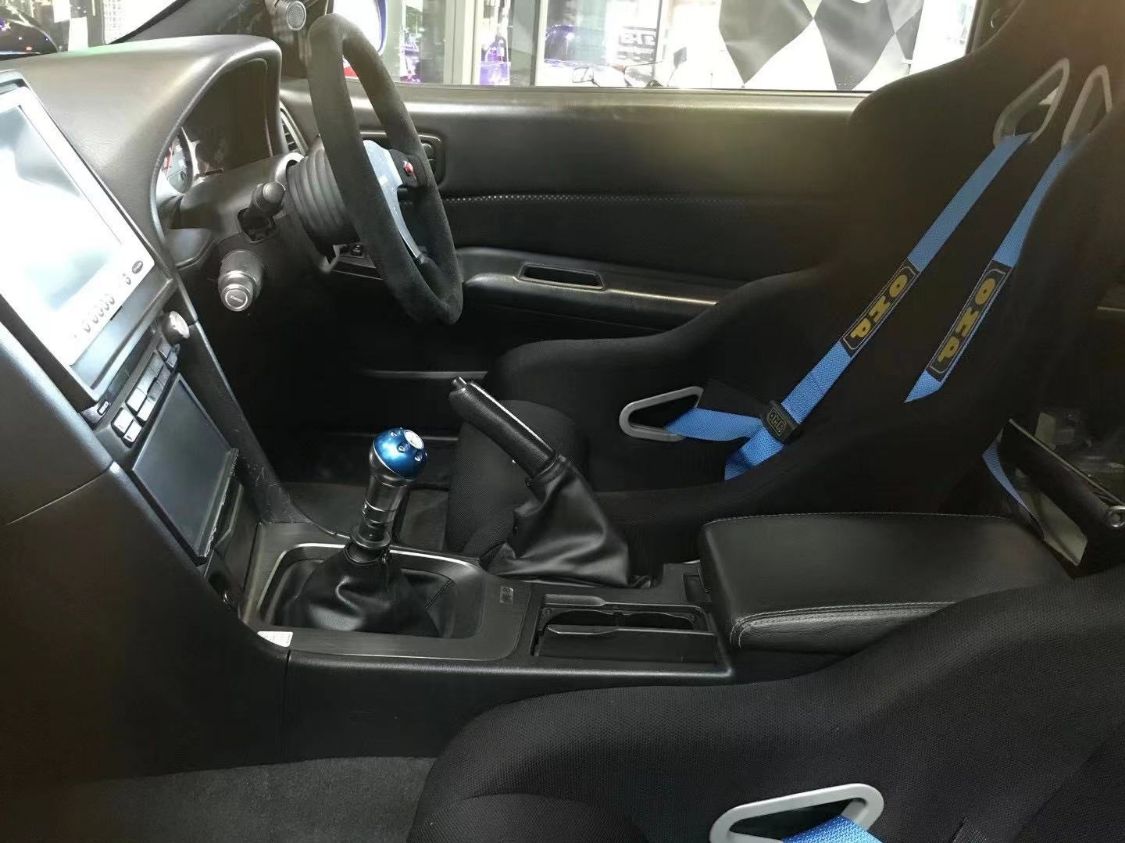 保罗沃克第一辆gtr,保罗沃克开的车gtr