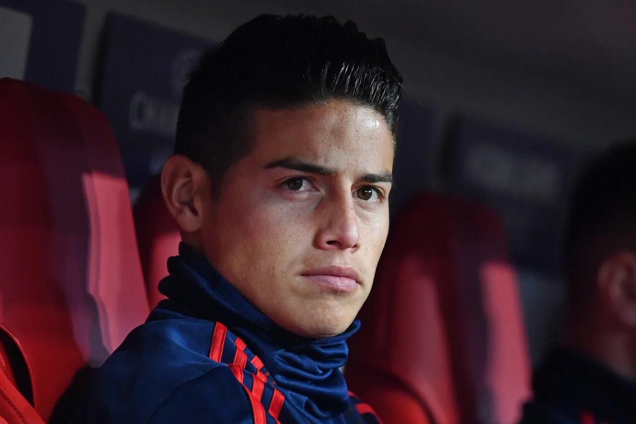 公认长得帅的足球明星,世界上十大最帅的足球运动员