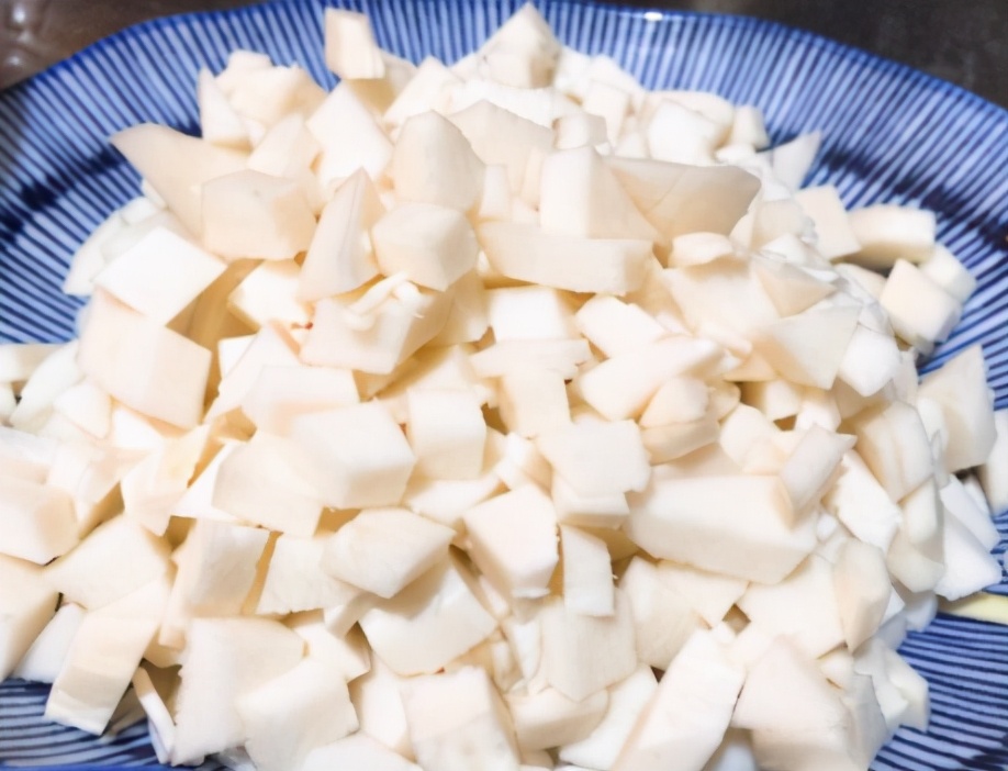 立夏节气,要多吃“1绿1白1黑”,顺应节气而食,全家人更健康