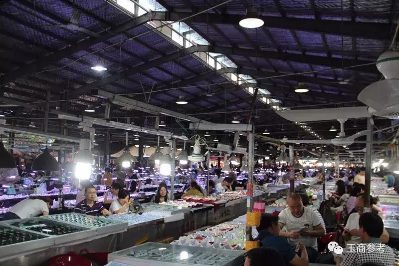 玉石文玩市场,中国玉石原石市场