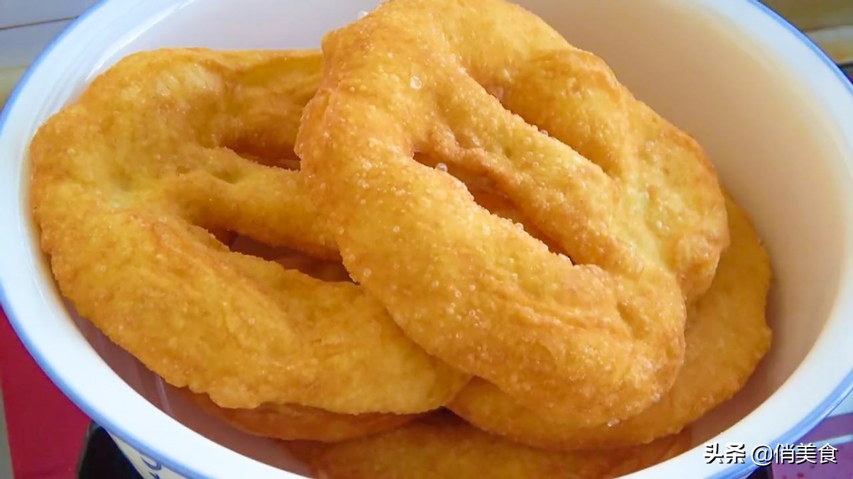 油饼怎么和面又软又蓬松,油饼怎么做软和