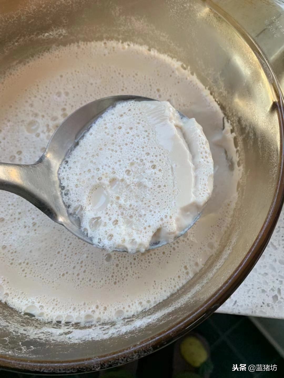 自制黄豆鸡蛋豆腐的做法和配方,怎么做豆腐一斤黄豆出5-10斤豆腐