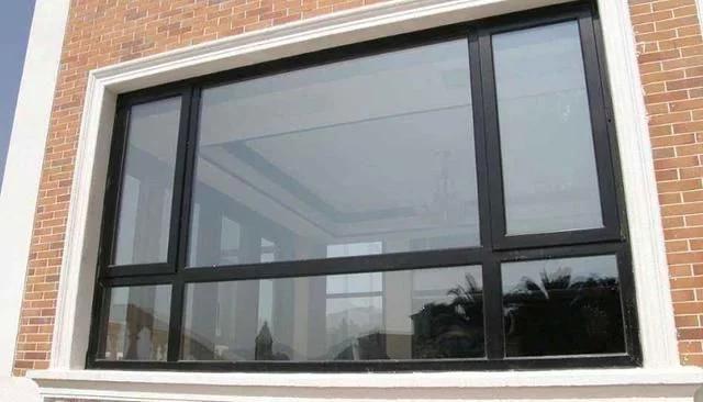 门窗选铝合金还是塑钢好?经过对比才知道,选错了花钱多还不实用