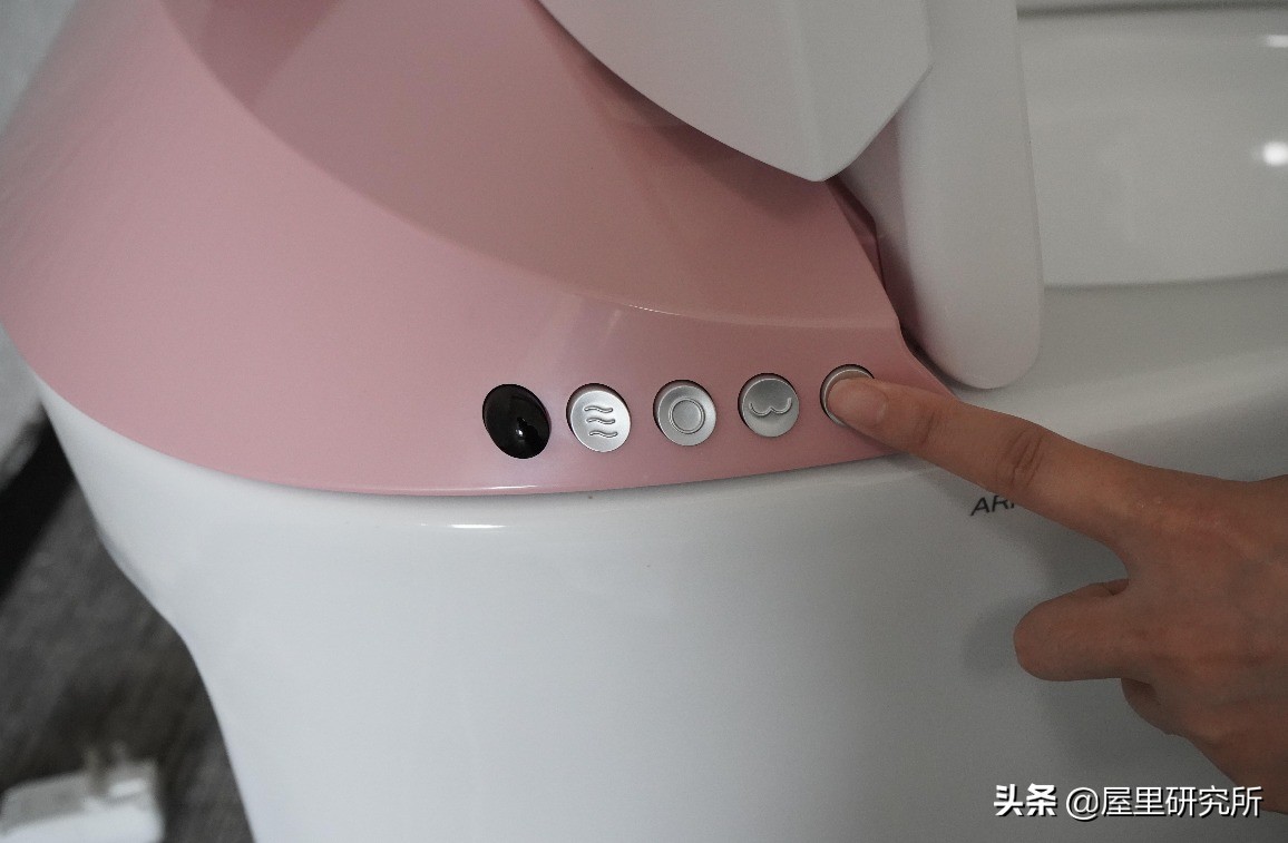 智能马桶到底好不好,tutu智能马桶实测