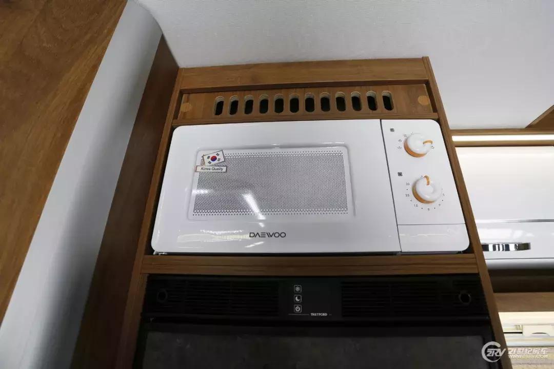 最便宜的c型依维柯自动挡房车,最便宜的依维柯自动挡c型房车