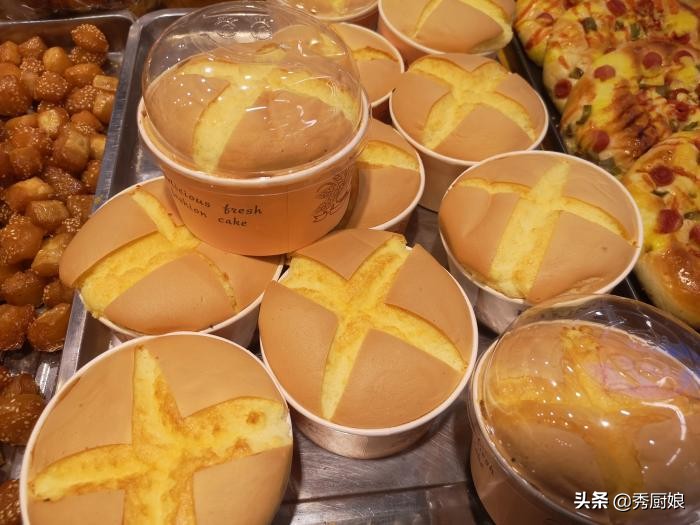 高筋面粉中筋低筋区别,高筋面粉与中筋低筋粉有什么区别