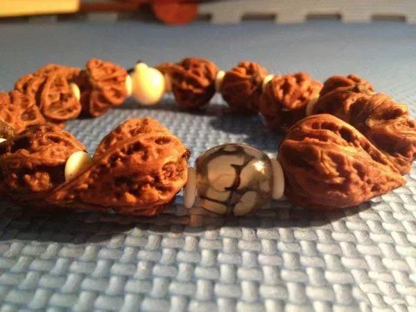 自己穿串配饰,穿串好看款式