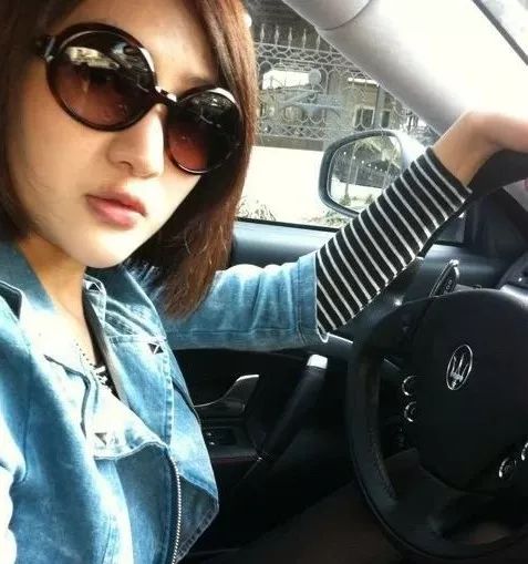 郭美美第一次进监狱判多久,回顾郭美美二次入狱始末