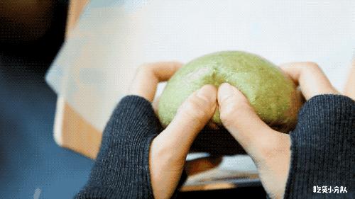 吃了十个青团,吃了4个青团